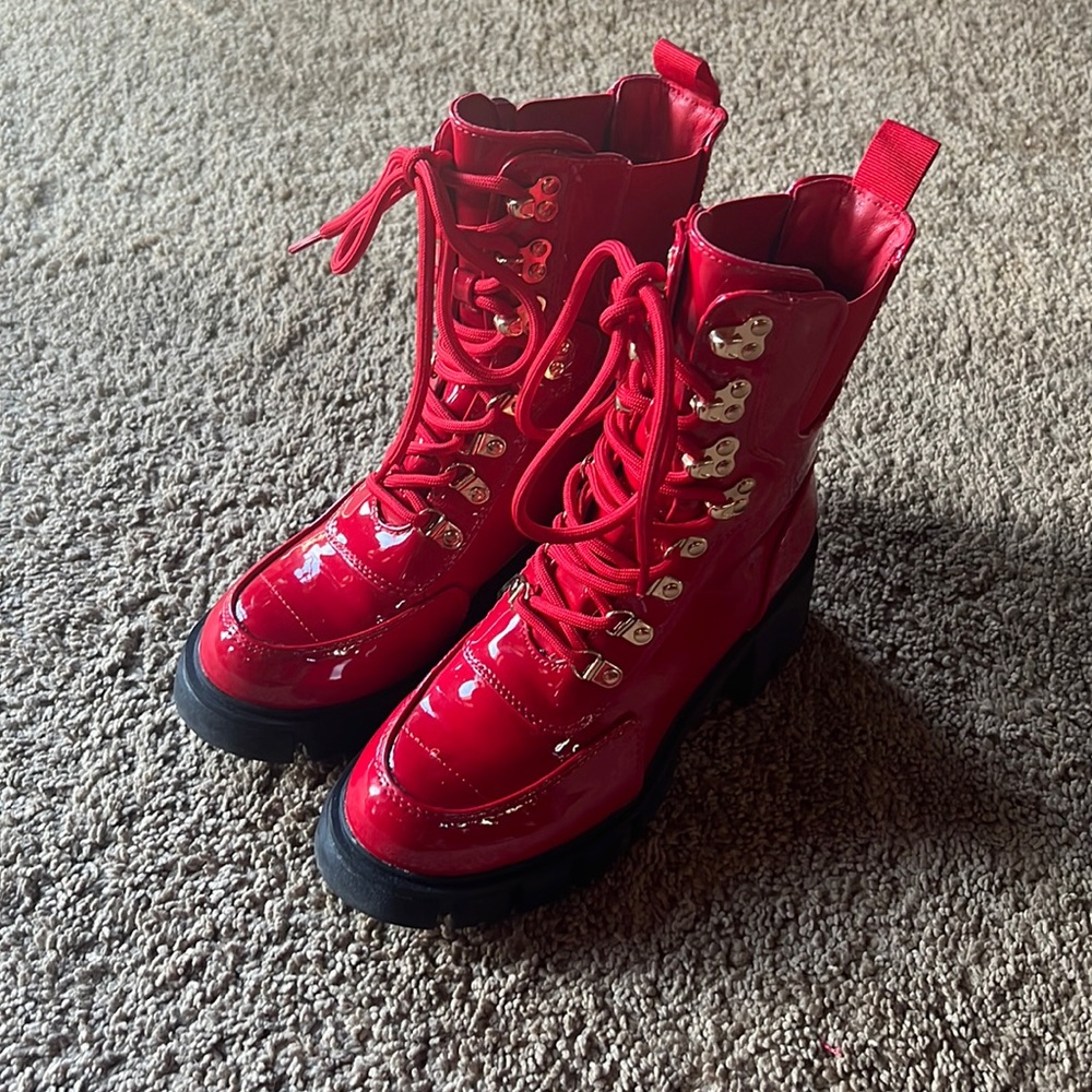 Red ankle boots.